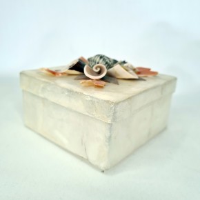 KÜÇÜK SEDEF KARE KUTU