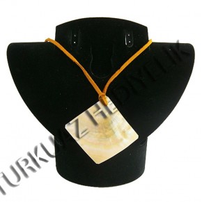 SEDEF KABUK KOLYE - SARI KARE