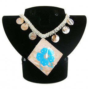 SEDEF KABUK KOLYE - MAVİ DESENLİ KARE