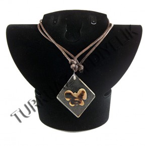 KELEBEKLİ KOLYE - KARE